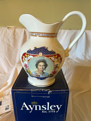 Aynsley bone china queen - aynsley,