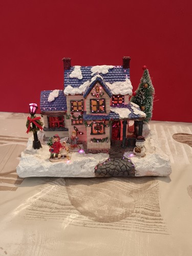 Christmas decorations changing - decorations,
