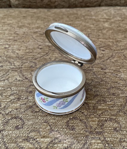 Falcon china hinged - china, lid