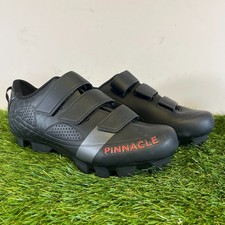 Pinnacle Trainers Size 5.5