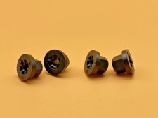 4x Unthreaded Plastic Trim