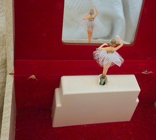 Vintage musical ballerina - vintage,