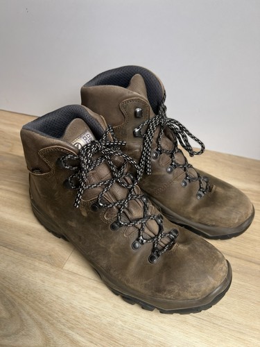Brown scarpa hiking boots - brown,