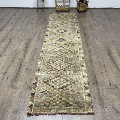 Beige herki carpet - herki,
