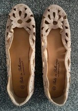 Womens Pumps, Size 8, Used, Great Condition 