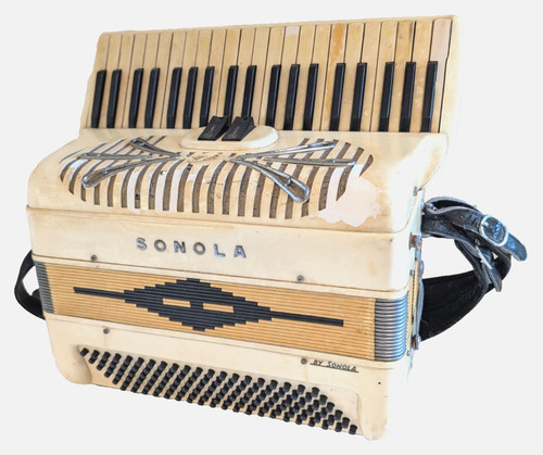 Vintage sonola piano - vintage, accordion