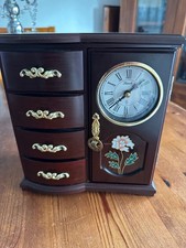 Vintage musical jewellery box with Ballerina, 1980s, working condition.