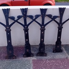 4 Cast Iron Brackets, 57cm Length, 13cm Base, 39cm Width, 8.5mm Thickness