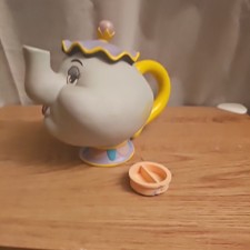 Vintage Disney's BEAUTY and the BEAST Mrs. Potts Teapot Plastic Coin Bank