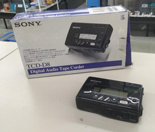 Sony TCD-D8 DAT Walkman Portable Recorder Digital Audio Tape With Box