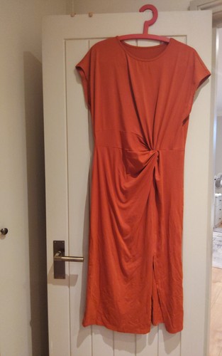 Lovely midi orange coral