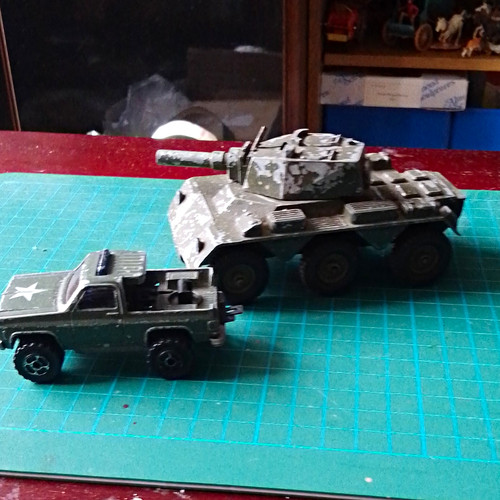 Diecast military vehicles lot - diecast,