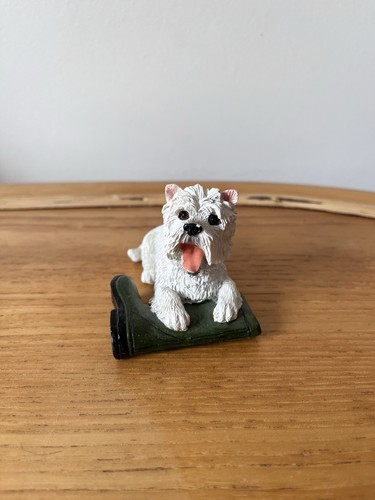 Regency fine arts terrier - fine,