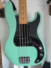 Fender Vintera '50s Precision