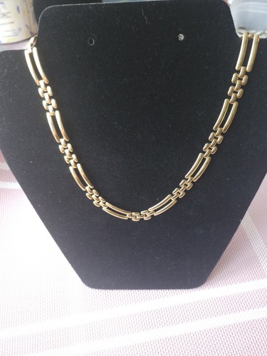 Vintage monet gold tone link - vintage,