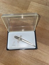 Vintage Stratton Mother Of Pearl Sword Form Tie clip