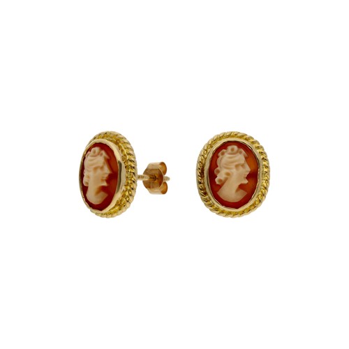 Pre owned 9ct yellow gold - yellow,