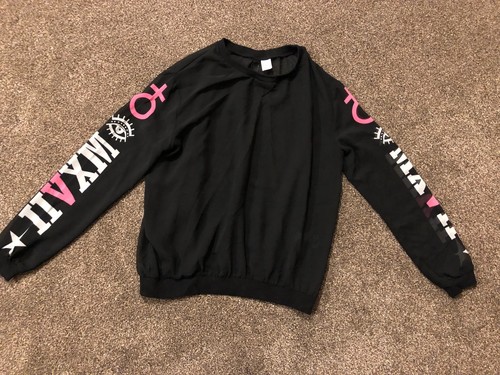 And ladies black pink - and,