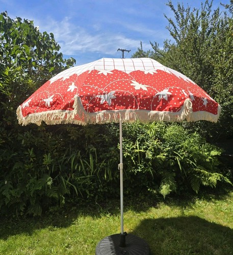 Vintage retro garden - retro,