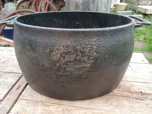 Antique cast iron twin handled - iron,