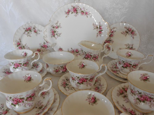 Royal albert vintage bone - vintage,