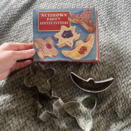 Nutbrown vintage biscuit - vintage,