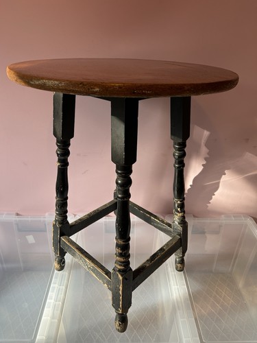 Vintage style round - vintage-style,