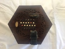 Wheatstone Antique 48-Key Concertina. Very Early Number 706 , C1850 ,vgc, boxed.