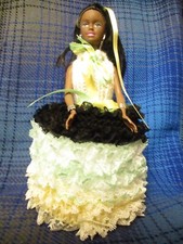 HAND KNITTED JAMAICAN DANCER
