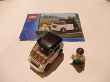 lego city 3177 fully complete with minifigure and instructions