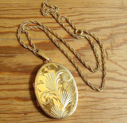 Vintage large engraved rolled - engraved,
