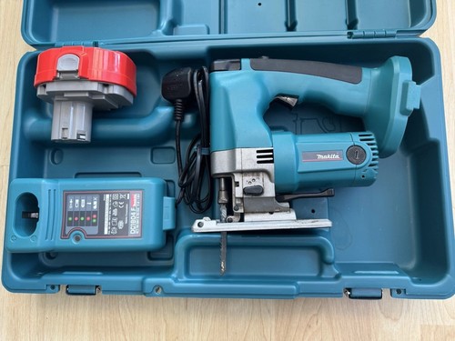 Makita jig saw - makita, with