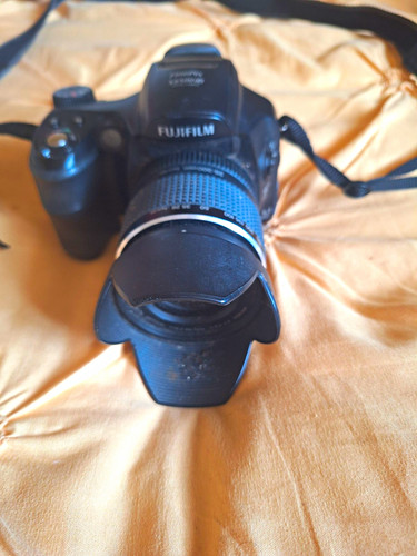 Fujifilm finepix series - s,