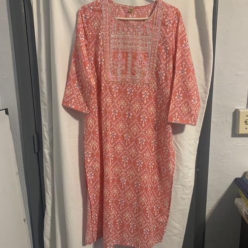 Salmon light coral pink - salmon/,