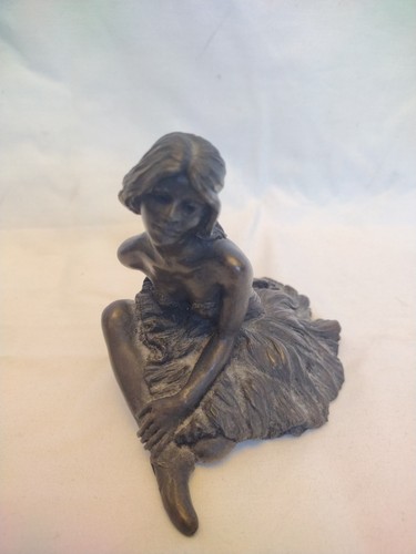 John letts bronze resin - letts, bronze?-resin