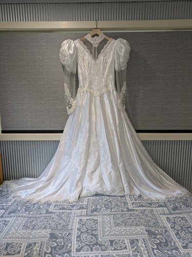 Vintage 80s wedding dress - wedding,
