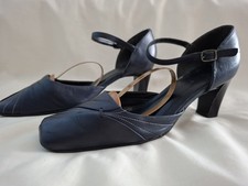 Clarks Cushion Soft Navy Mid