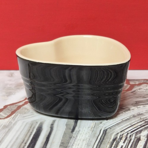 Creuset black stoneware - le,
