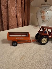 BRITAINS MUCK SPREADER HOWARD