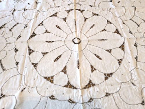 Stunning hand embroidered - hand,
