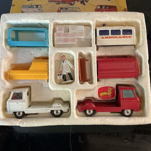 Corgi constructor set - corgi,
