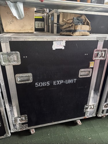 Road trunk case durable - road,