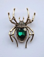 Spider Brooch Green Rhinestone Gold Tone Jewellery Gift Broach Vintage Inspired