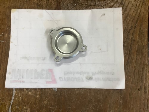 Yamaha tz250 crankcase end - crankcase,