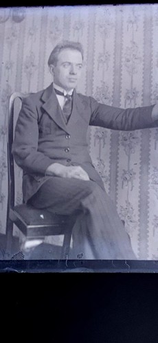 Glass negative c1930s man - glass,