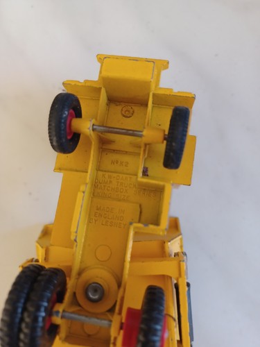 Dart matchbox dump - k, w