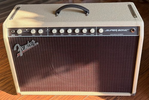 2007 fender super sonic - fender, super-sonic