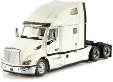 Diecast Masters Peterbilt 579