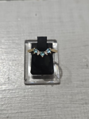9ct yellow gold - yellow, and