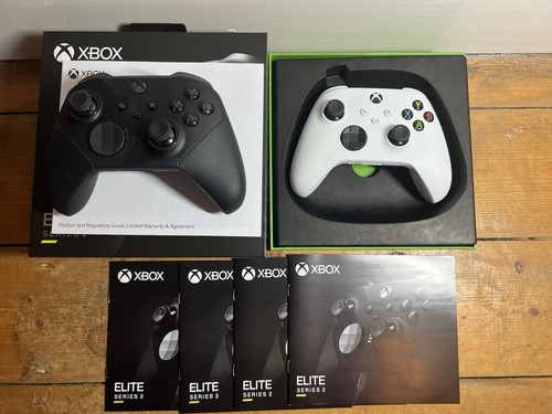 Lot xbox controllers - of,